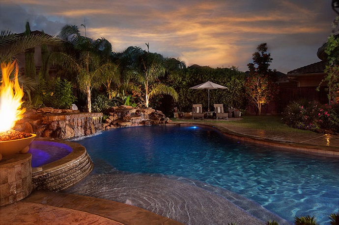 Top 6 Texas Pools - Luxury Pools + Outdoor Living