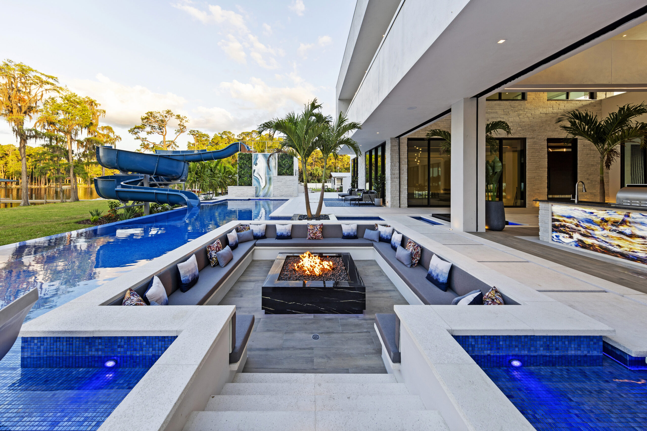 Pinnacle Awards 2024 Luxury Pools + Outdoor Living