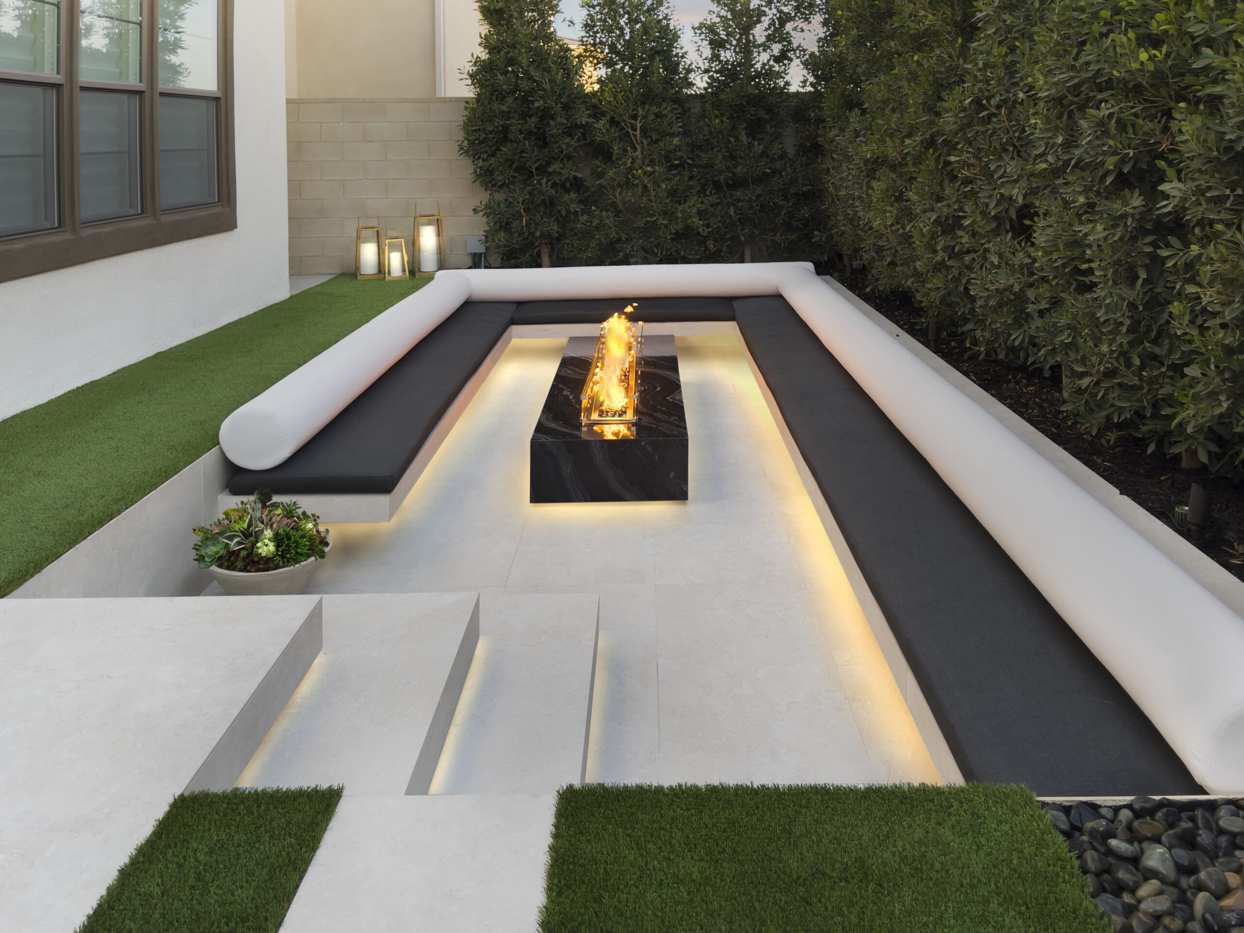 Small Backyard, Big Impact: Design Ideas for Compact Spaces - Luxury ...
