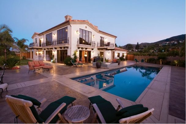 Top 5 California Pools - Luxury Pools + Outdoor Living