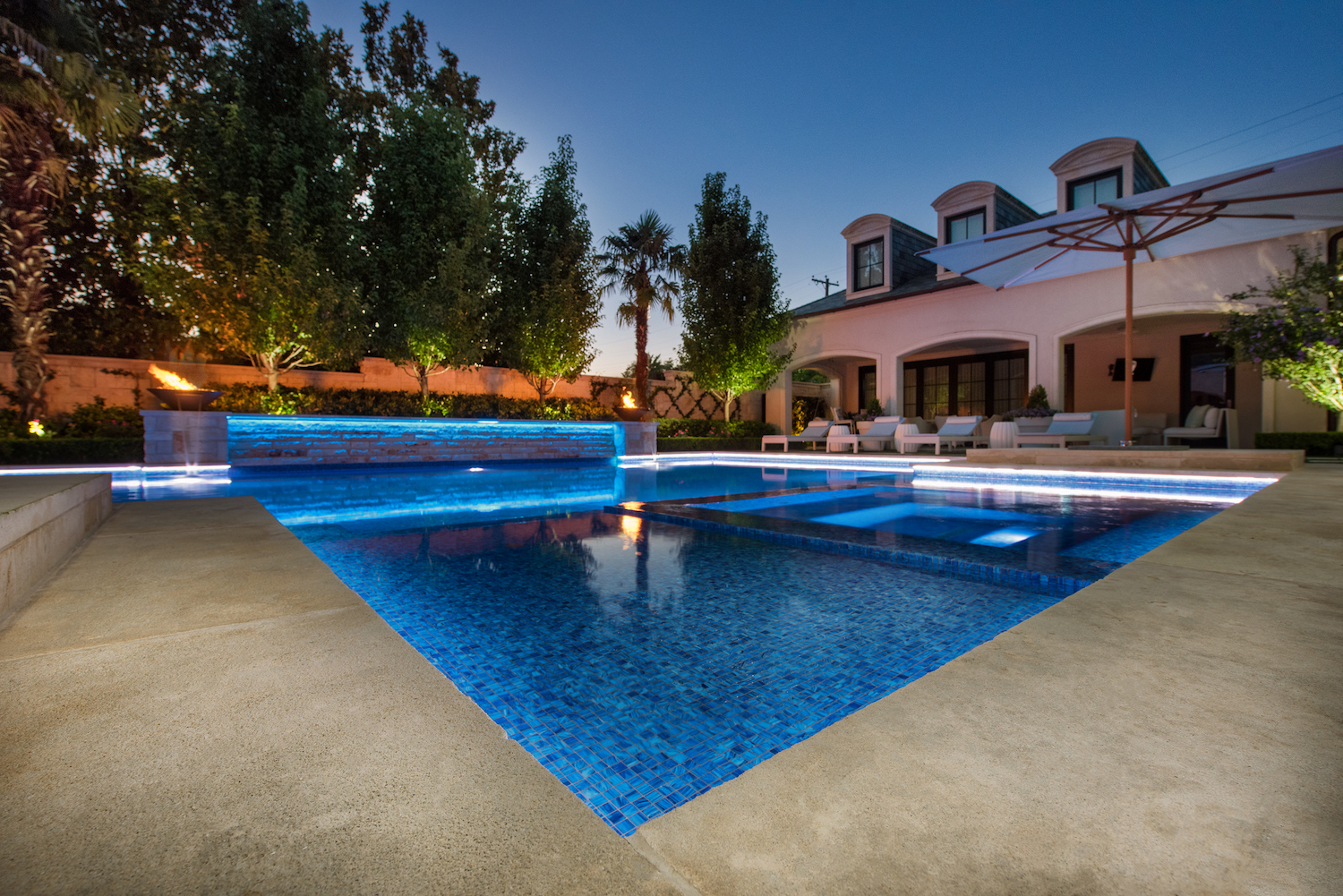 Perfect Illumination - Luxury Pools + Outdoor Living